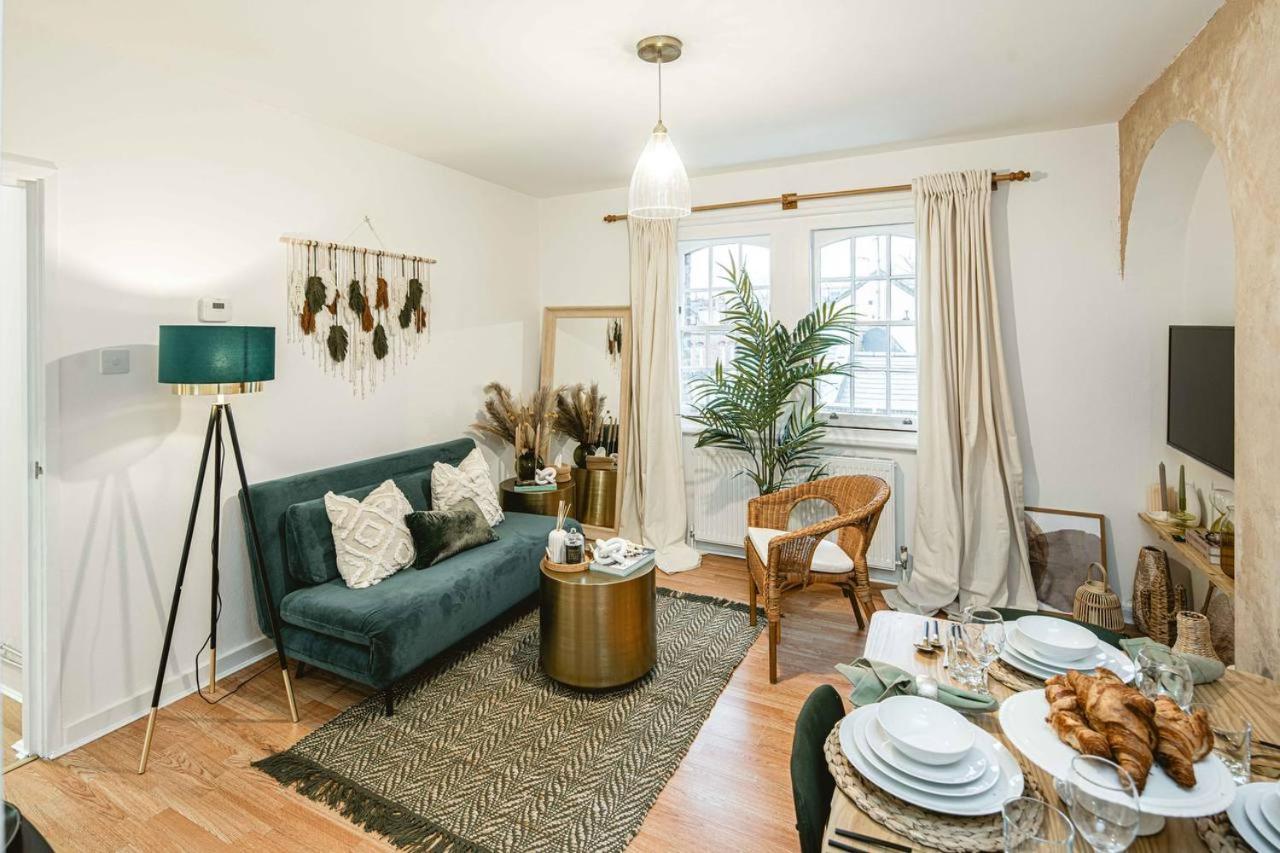 Apartment 1 Bedroom, 5 Minutes Walk To Angel Station,